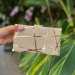 Clutch Dourada Listras