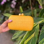 Clutch Amarela de Palha