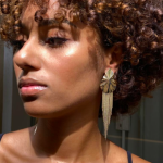 Brinco Gota Batida Cascata