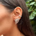 Brinco Asa Cravejado