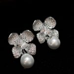 Brinco Flor Perola