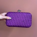 Clutch Trançada Roxa