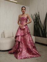 Lunerine Jacquard Rose