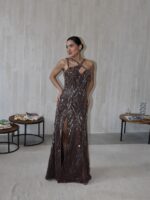 Antonela Marrom